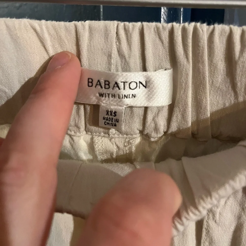 Babaton aritzia linen